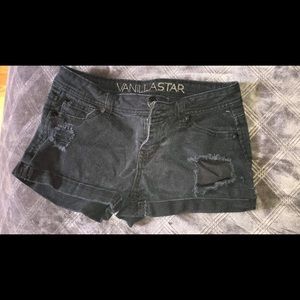 Vanilla Star shorts!